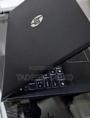 New Laptop HP Pavilion 15 8GB Intel Core i7 SSD 256GB