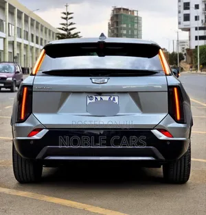 Cadillac Lyriq 2024 Gray