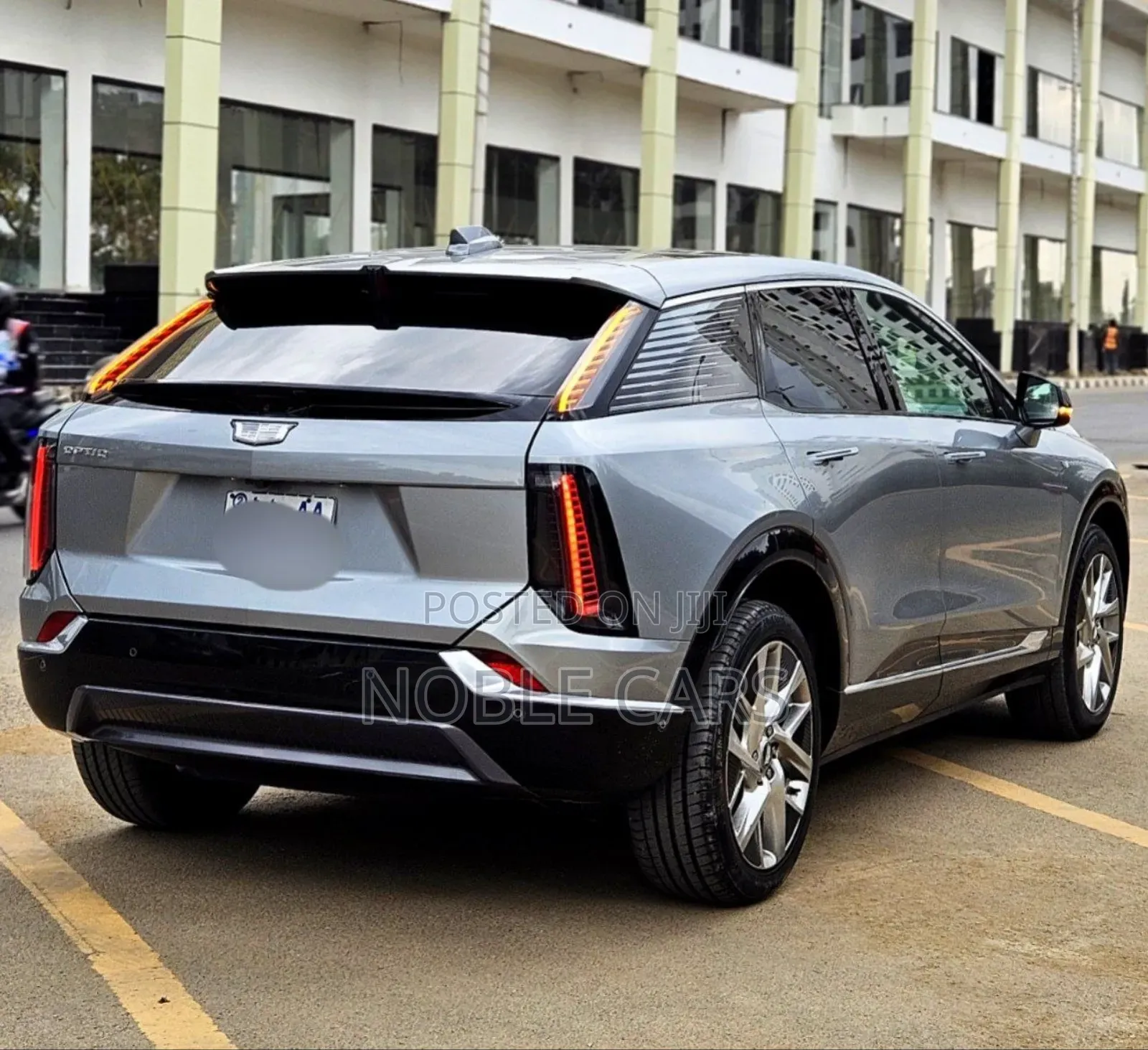 Cadillac Lyriq 2024 Gray