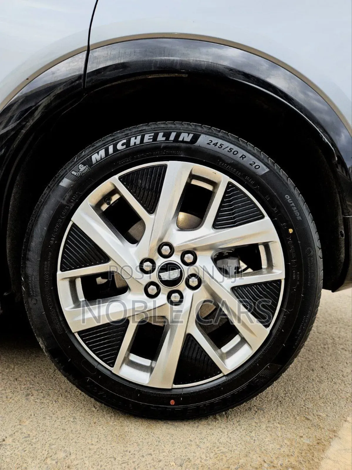 Cadillac Lyriq 2024 Gray