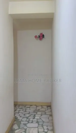 Furnished 3bdrm Apartment in ፊጋ አካባቢ, Yeka for sale