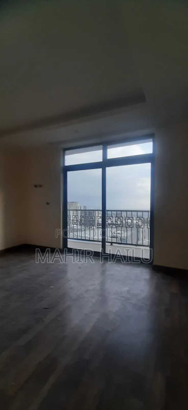 3bdrm Apartment in Real, Bole for rent