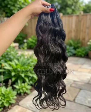28 Inch Wavy Natural Black – Like Human Hair – Premium Quality