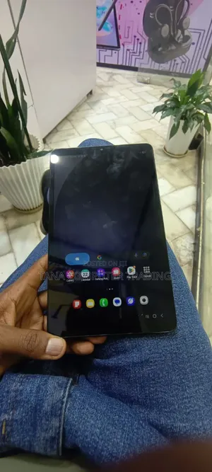 New Samsung Galaxy Tab A9 64 GB Gray