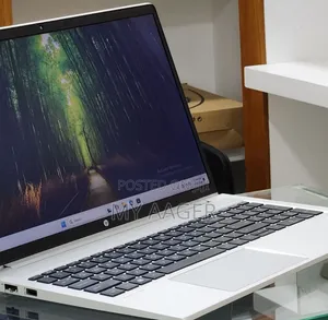 New Laptop HP ProBook 450 G8 16GB Intel Core i5 SSD 256GB