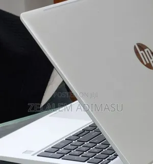 New Laptop HP EliteBook 840 G8 16GB Intel Core i5 SSD 256GB