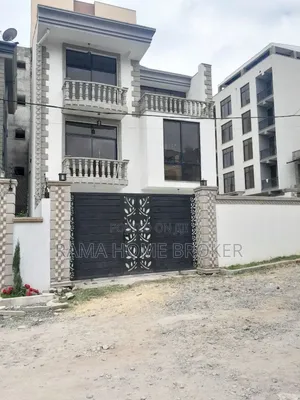Furnished 6bdrm Apartment in አያት, Yeka for sale