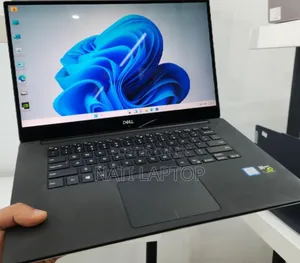 New Laptop Dell XPS 15 16GB Intel Core i7 SSD 512GB