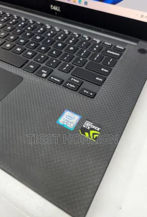 New Laptop Dell XPS 15 16GB Intel Core i7 SSD 512GB