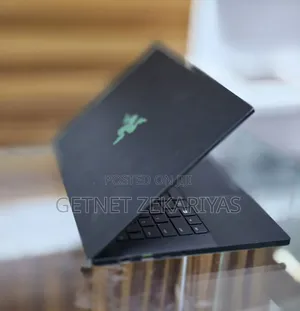 New Laptop Razer Blade 16GB Intel Core i7 SSD 512GB