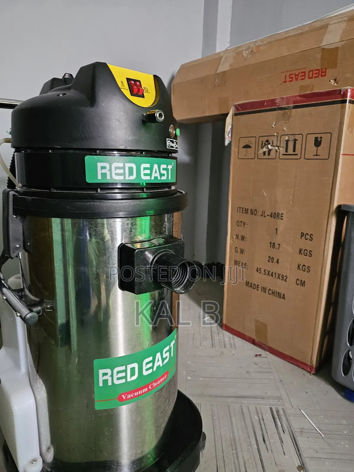 Wet And Dry Vacuum And Steaming
