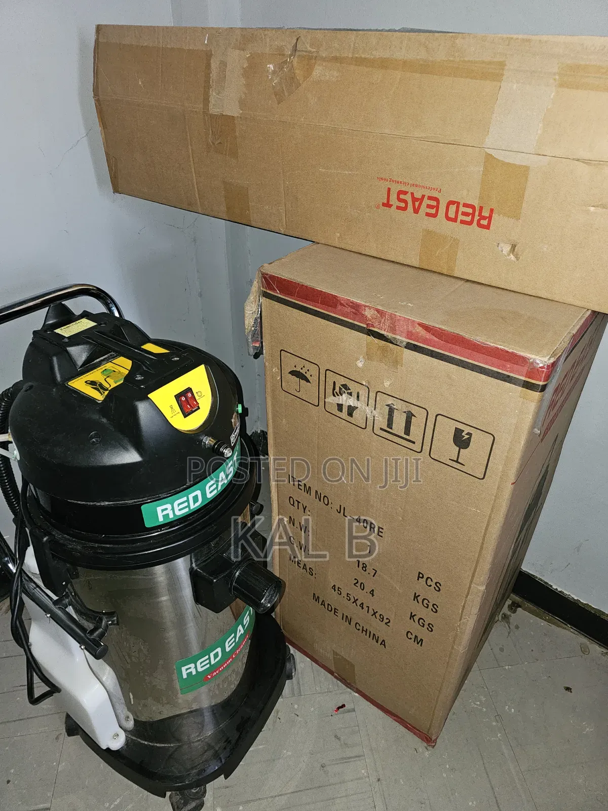 Wet And Dry Vacuum And Steaming