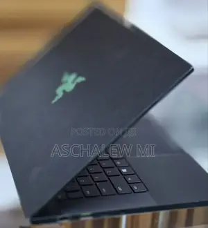 New Laptop Razer Blade 16GB Intel Core i7 SSD 512GB