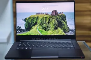 New Laptop Razer Blade 16GB Intel Core i7 SSD 512GB