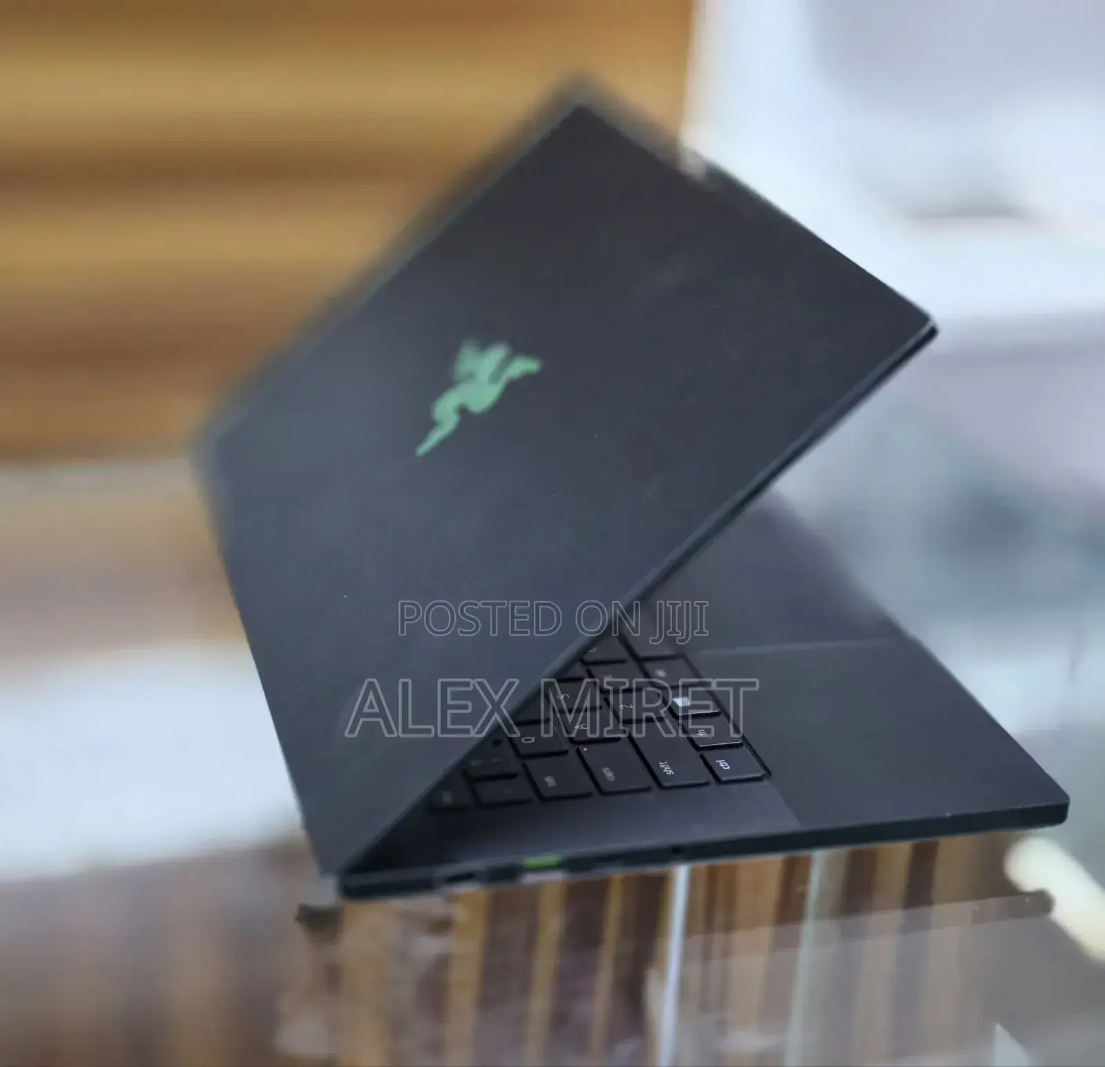 New Laptop Razer Blade 16GB Intel Core i7 SSD 512GB