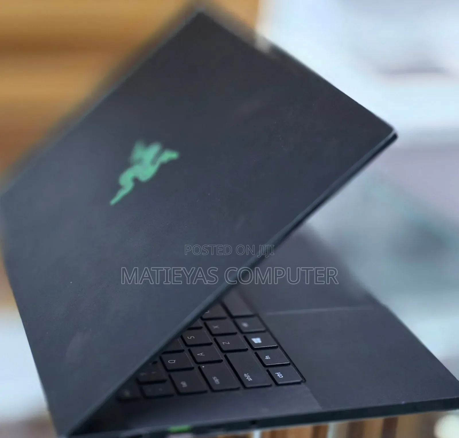 New Laptop Razer Blade 16GB Intel Core i7 SSD 512GB