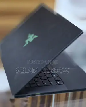 New Laptop Razer Blade 16GB Intel Core i7 SSD 512GB