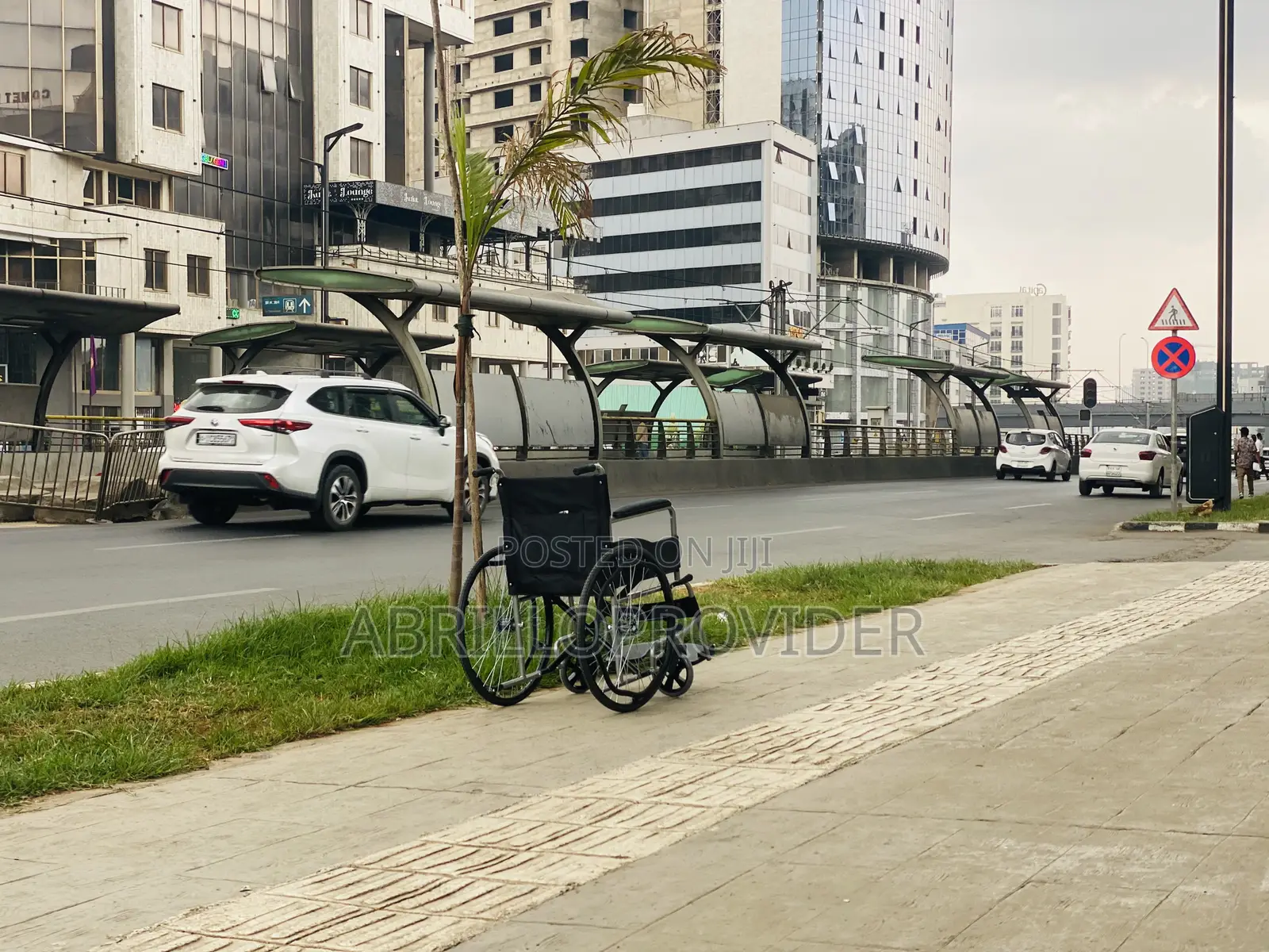 New Product Medical Used Manual Foldable Wheelchair