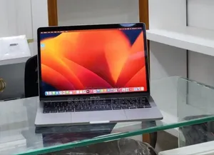 New Laptop Apple MacBook Pro 2022 M2 8GB Apple M2 SSD 256GB
