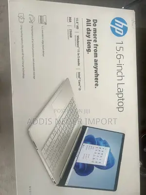 New Laptop HP 15-f272wm 8GB Intel Core i3 SSD 256GB