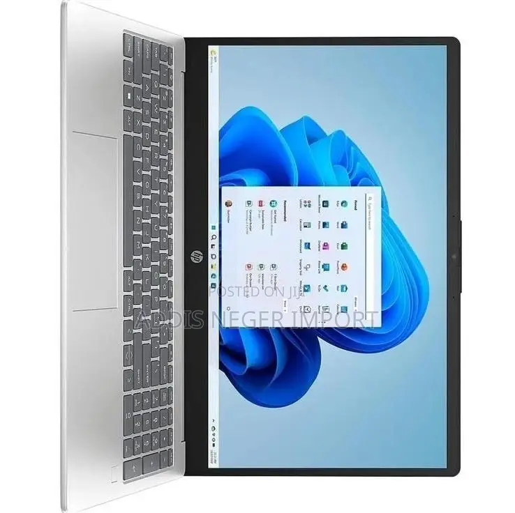New Laptop HP 15-f272wm 8GB Intel Core i3 SSD 256GB