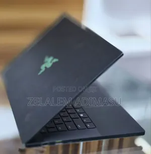 New Laptop Razer Blade 16GB Intel Core i7 SSD 512GB