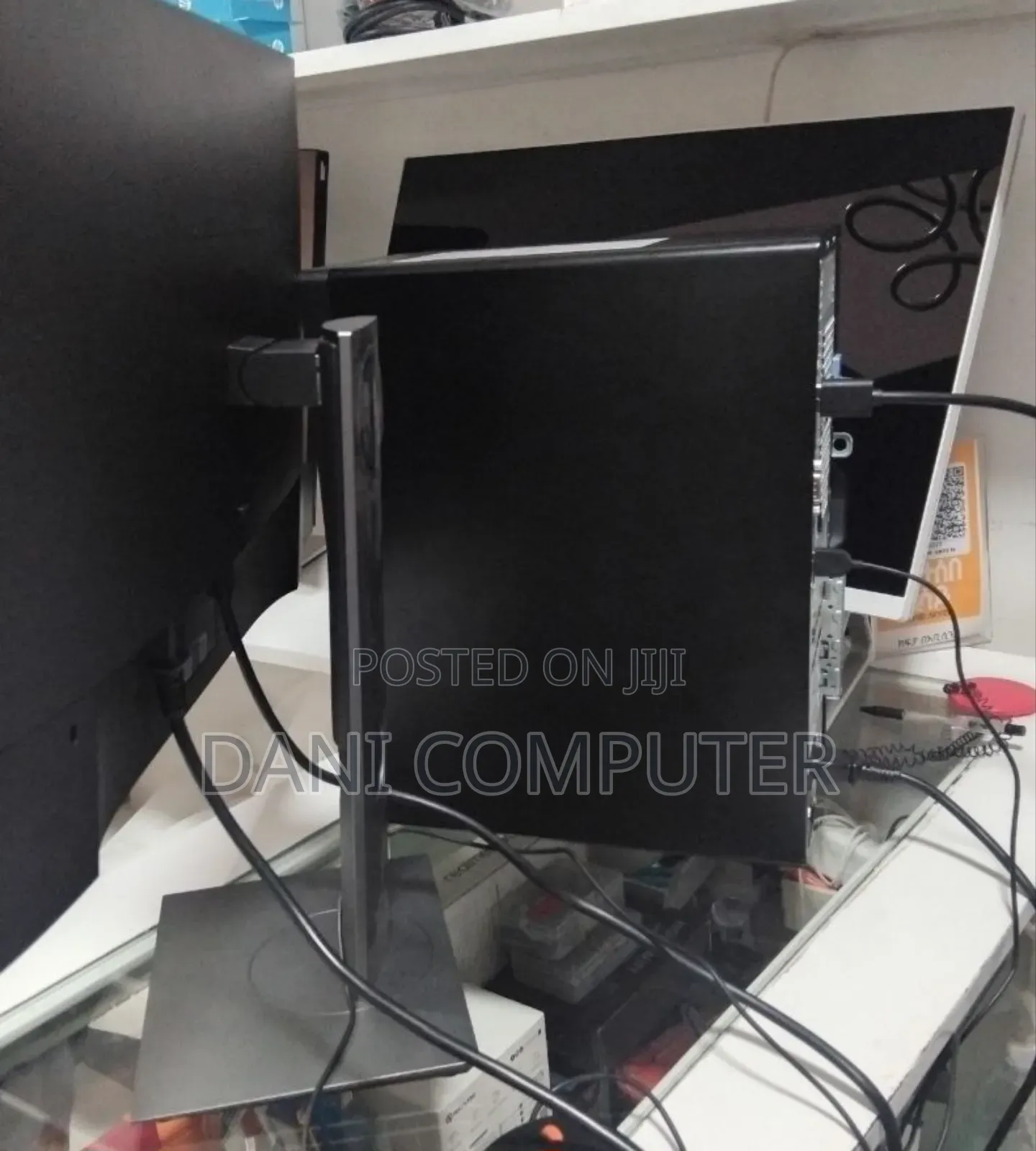 New Desktop Computer Dell 8GB Intel Core i7 SSD 1T