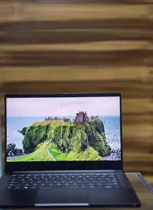 New Laptop 16GB Intel Core i7 SSD 512GB