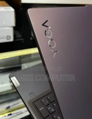 New Laptop Lenovo Yoga 7i 16GB Intel Core Ultra 7 SSD 1T