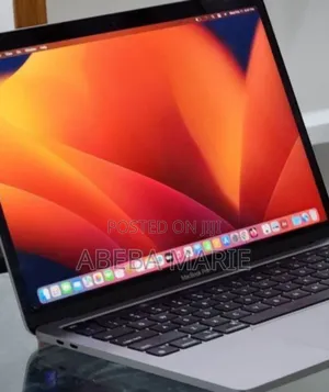 New Laptop Apple MacBook Air 2022 M2 8GB Apple M2 SSD 256GB