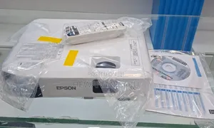 Brand New Epson Projector Model: Eb-E10 With Cartoon With Best I