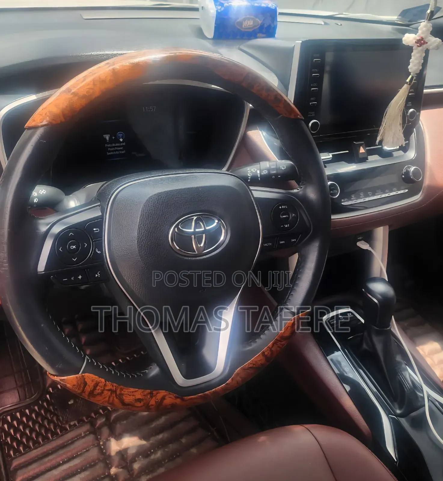 Toyota Corolla Cross Hybrid 2023