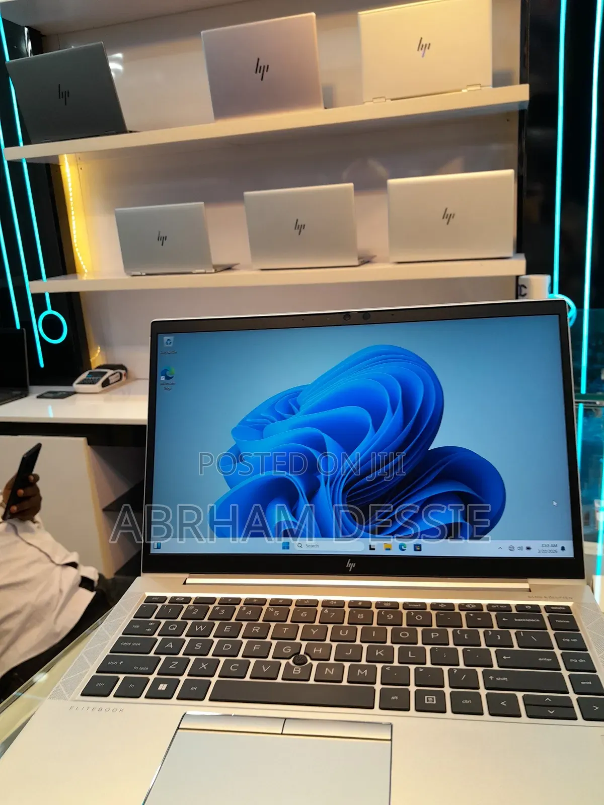 New Laptop HP EliteBook 840 G8 16GB Intel Core i7 SSD 512GB