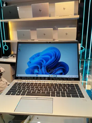 New Laptop HP EliteBook 840 G8 16GB Intel Core i7 SSD 512GB