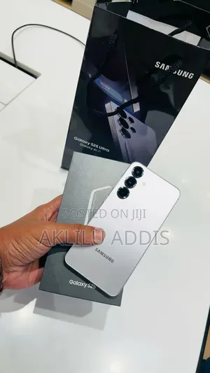 New Samsung Galaxy S23 128 GB White