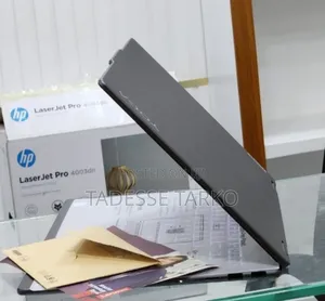 New Laptop Lenovo Yoga 7i 16GB Intel Core Ultra 7 SSD 1T