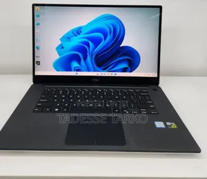 New Laptop Dell XPS 15 16GB Intel Core i7 SSD 512GB