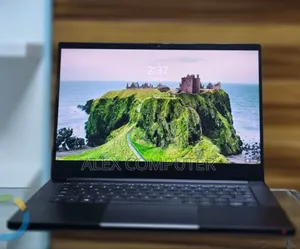 New Laptop Razer Blade 16GB Intel Core i7 SSD 512GB