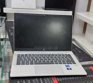 New Laptop HP 630 16GB Intel Core i5 SSD 512GB