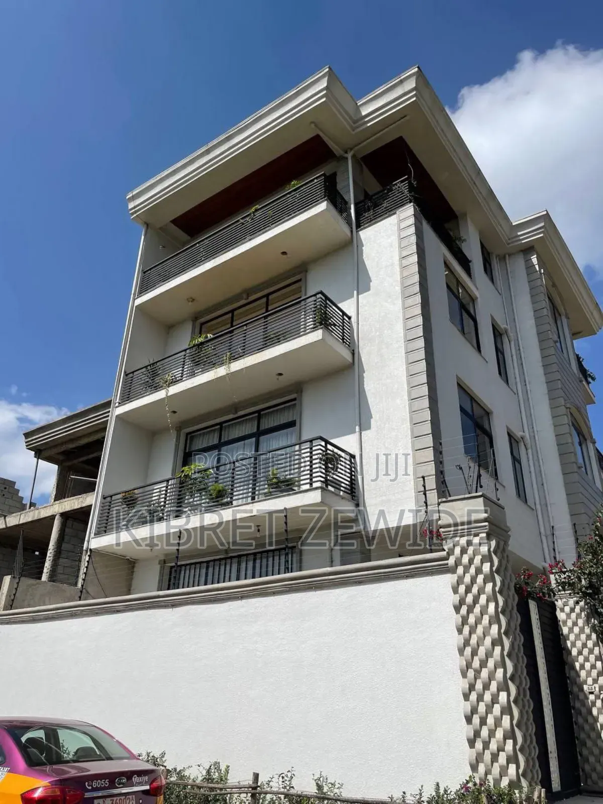 Furnished 10bdrm House in Abrham Legese, Yeka for sale
