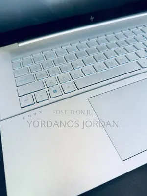 New Laptop HP Envy 17 16GB Intel Core i7 SSD 512GB