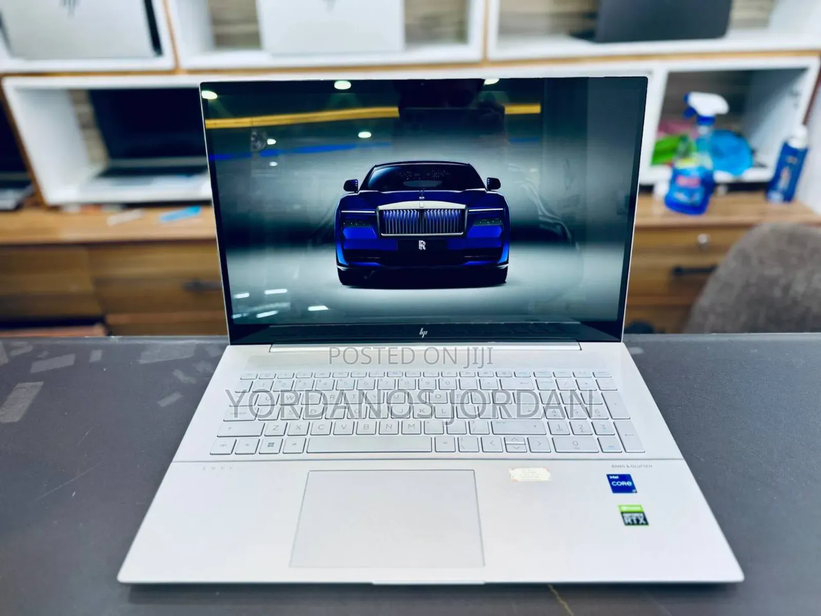 New Laptop HP Envy 17 16GB Intel Core i7 SSD 512GB