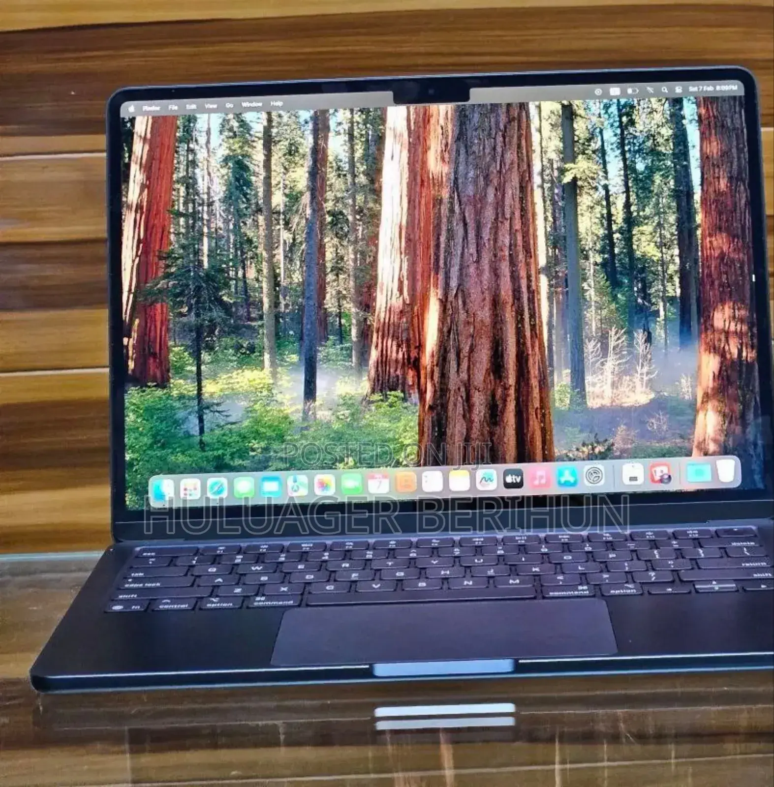 New Laptop Apple MacBook Air 2025 M4 13-inch 16GB Apple M4 SSD 512GB