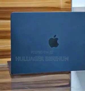New Laptop Apple MacBook Air 2025 M4 13-inch 16GB Apple M4 SSD 512GB