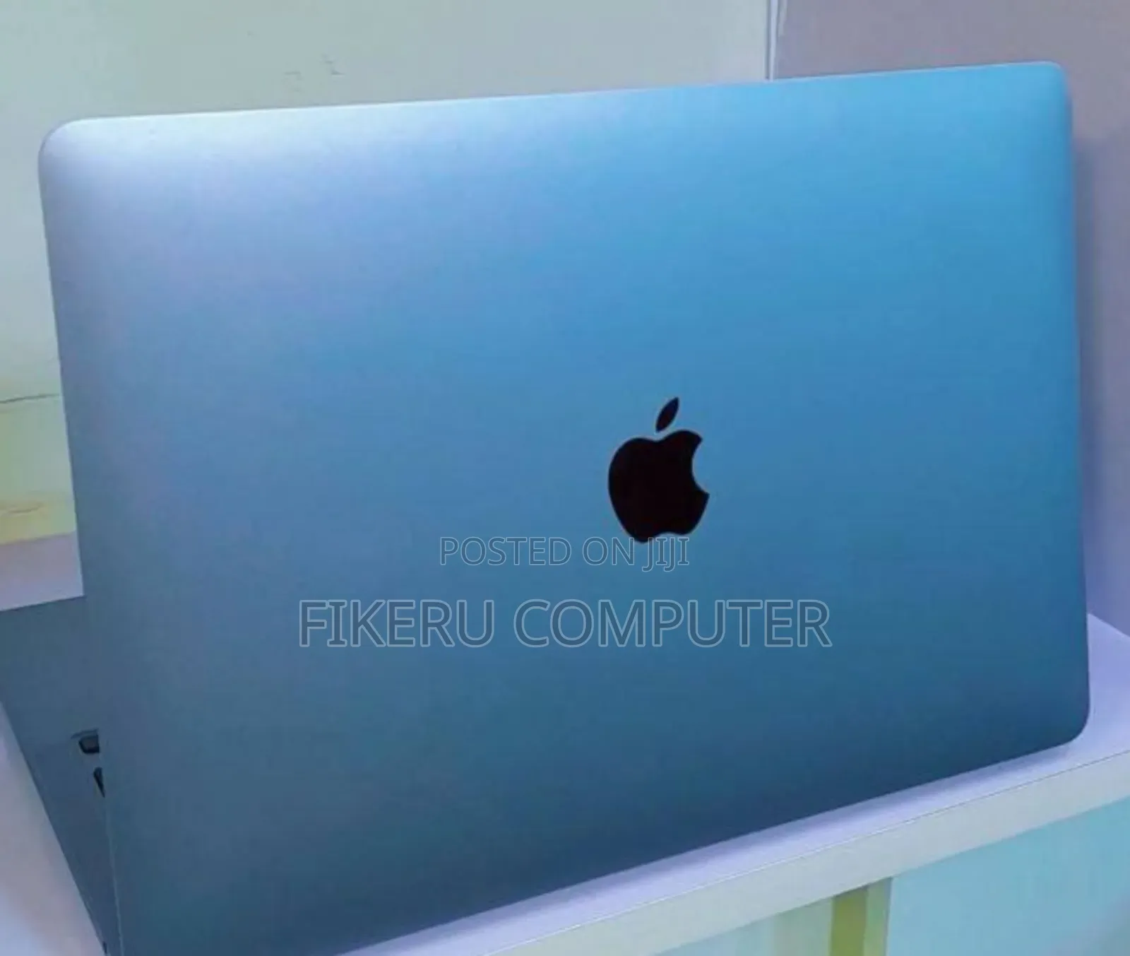 New Laptop Apple MacBook Air 2020 M1 8GB Apple M1 SSD 256GB