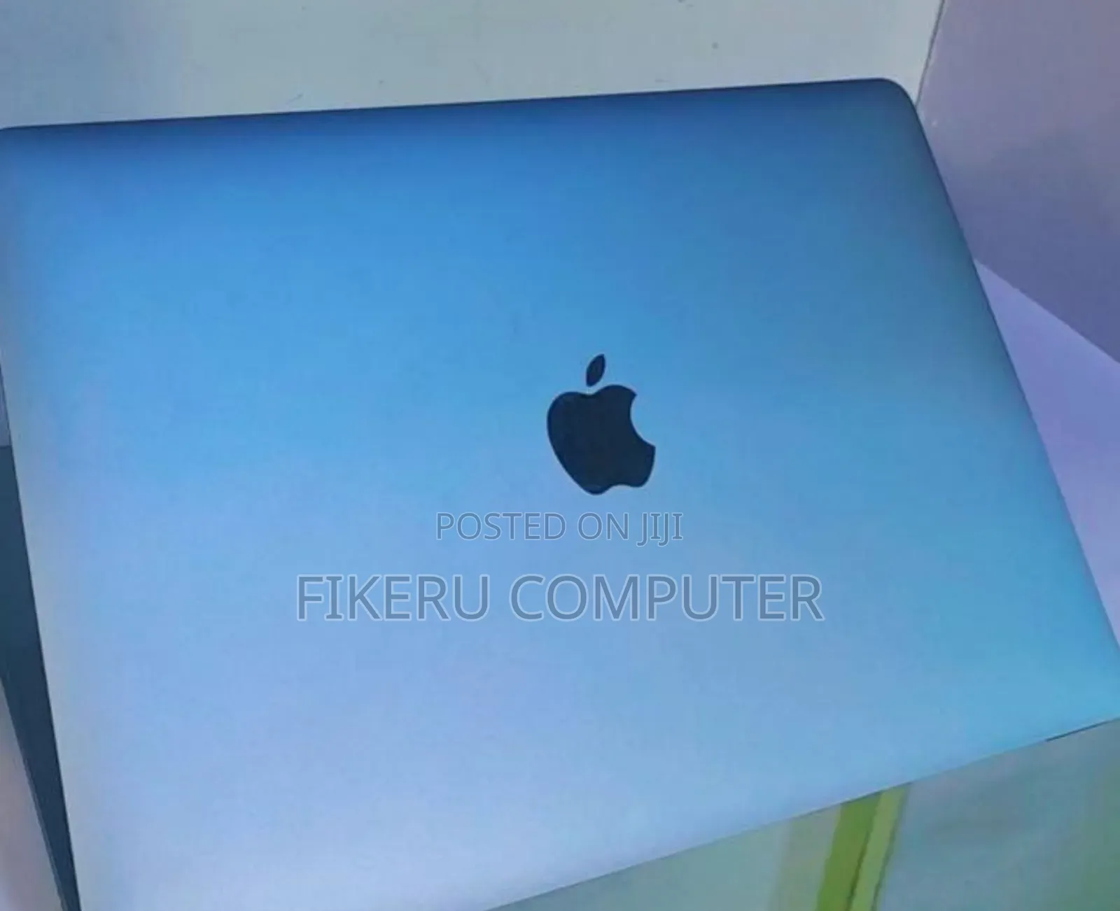 New Laptop Apple MacBook Air 2020 M1 8GB Apple M1 SSD 256GB