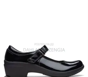Clarks Women's Talene Ave Black Crinklepat Leather