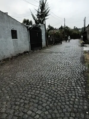 4bdrm House in Behinds To Nasswe, Nifas Silk-Lafto for sale