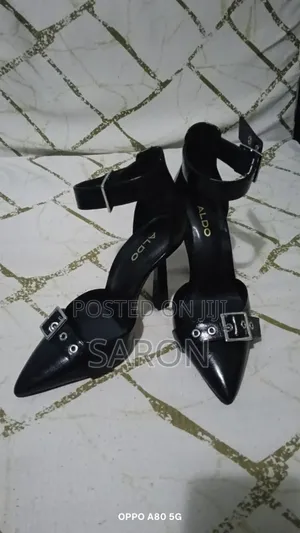 Hill Shoes