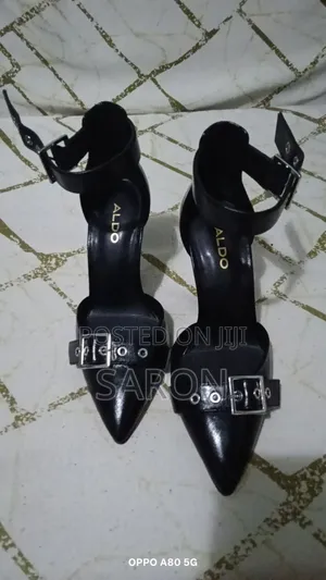 Hill Shoes
